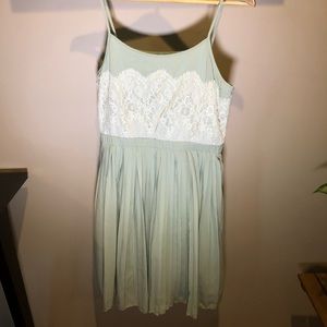 Green and White Lace Delias Dress